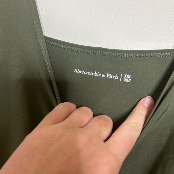 BNWT Abercrombie & Fitch traveler jumpsuit - Picture 6 of 11